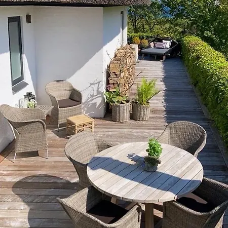 Thatched With Sea Views In Båring Ege * Asperup