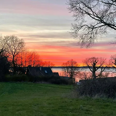 Prázdninový dům Thatched With Sea Views In Baring Ege *